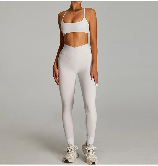 Seamless Women’s Activewear Set
