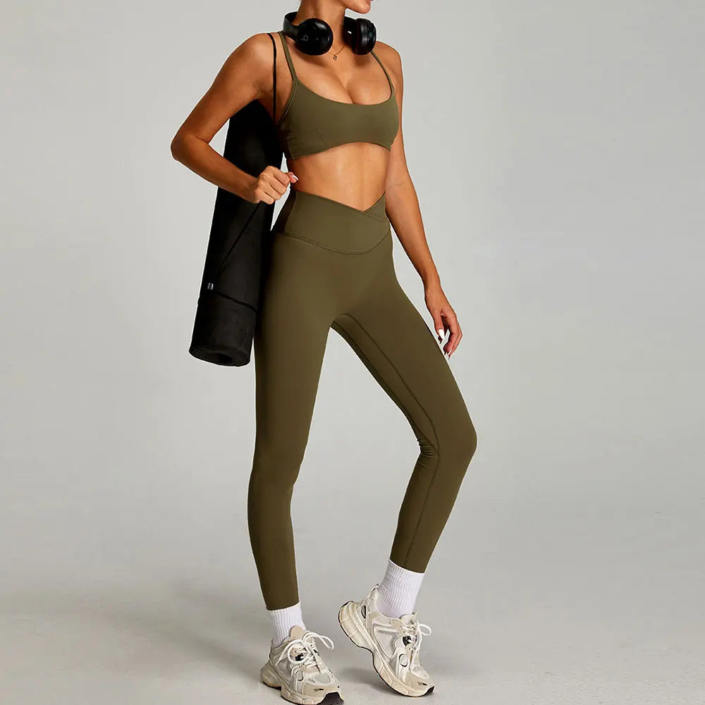 Seamless Women’s Activewear Set